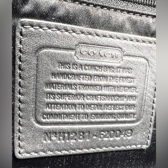 Coach Ashley Op Art Satchel - Picture 12 of 13